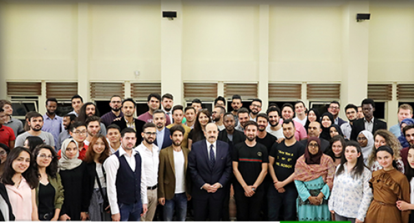 TÜRKİYE'DE EĞİTİM GÖREN ULUSLARARASI ÖĞRENCİLERLE YÖK'TE İFTAR YEMEĞİNDE BULUŞULDU
