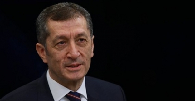Milli Eğitim Bakanı Ziya Selçuk: Öğretmenlere Minnet Borcumuz Var