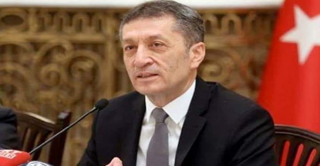 Milli Eğitim Bakanı Ziya Selçuk: Bizim dönemimizde öğretmenler şık giyinirdi