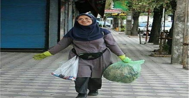 Bir Başarı Hikayesi: Emekli Öğretmen Topladığı Atık Kağıtlardan Tam 6 Tane Kütüphane kuruyor