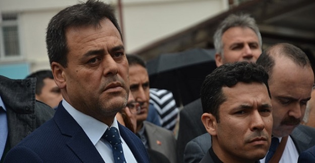 Öğrenci Ve Veliler Tarafından Darp Edilen Öğretmenler Görevlerine Geri Döndü