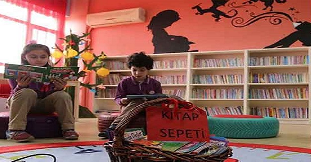 Okul Müdüründen Alkışlanacak Hareket. "Öğrenciler Okusun Diye Makam Odasına Vazgeçip Kütüphane Açtı"