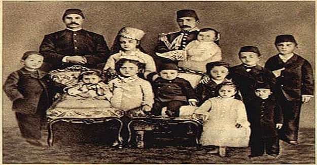 Türk Aile Yapısına Tarihi Perspektif den Bakis