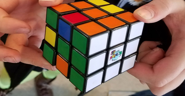 Matematik Öğretmek İçin Rubik Küplerini Kullanma