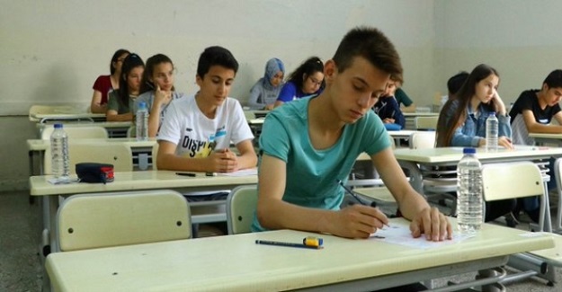 LGS'de Öğrencilerin Neredeyse Hepsi, İstediği Liseye Yerleşti