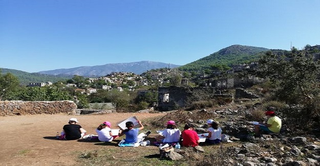 1 Ay 2 Sanat 3 sanatçı Projesi başladı