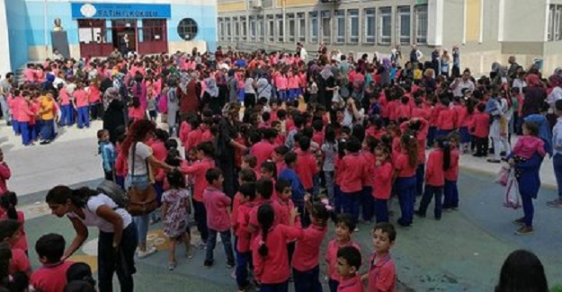 Bugün okul dışında bir parkta yaşanan olaylardan dolayı toplamda 8 öğrencinin tutanağını tuttum