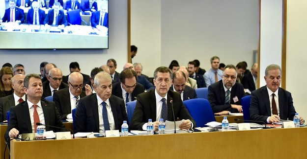 46 farklı ülkede 3 bin 950 öğrencimiz öğrenim görmekte