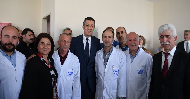 FABRİKA GİBİ ÇALIŞAN LİSEDE ÜRETİLEN DEZENFEKTANLARA TALEP ARTTI