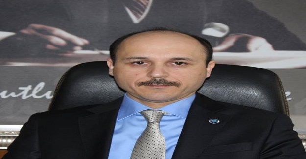 Öğretmenlerimizin maaş karşılığı girmek zorunda oldukları ders yükü 15 saat olarak eşitlenmelidir.