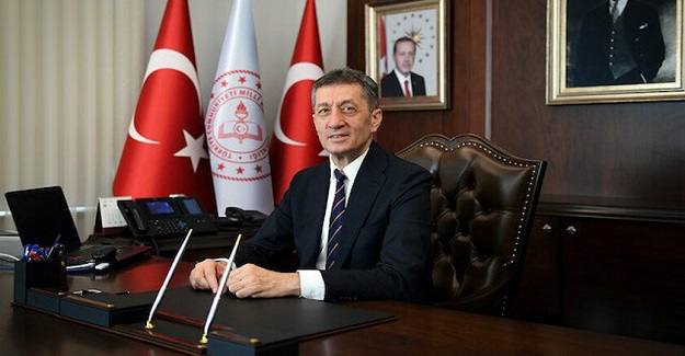 Bakan Ziya Selçuk'tan Öğretmen ve Öğrencilere Teşekkür Mesajı