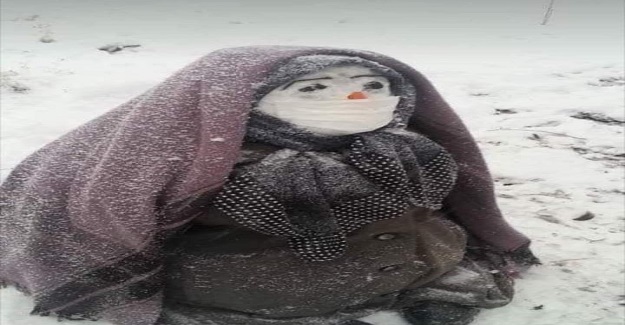 Öğretmen Öğrenciyi Tahtaya Kaldırır Ve Sorar!