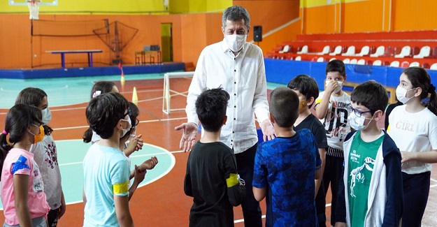 Bugün İtibarıyla Okullarda Ders İçi Etkinlikler Yapılmaya Başlandı