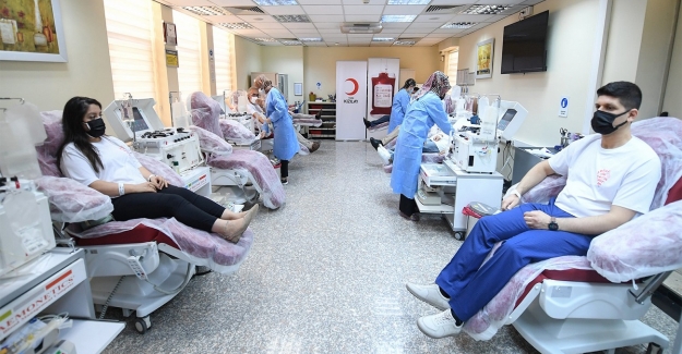 ÖĞRETMENLERİMİZ TELAFİDE VE KAN BAĞIŞINDA "BEN DE VARIM" DEDİ