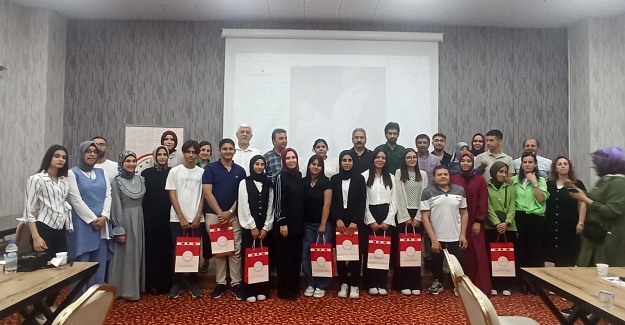 “Anne” Konulu Hikâye Yarışmasında Ödüller Sahiplerini Buldu