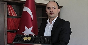 DÜNYADA KLAVYEYİ EN HIZLI KULLANAN TÜRK!