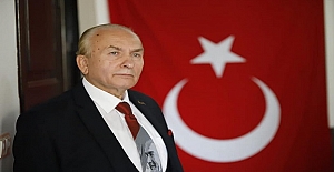 TÜRK BAYRAĞIMIZ YANLIŞ ASILIYOR!